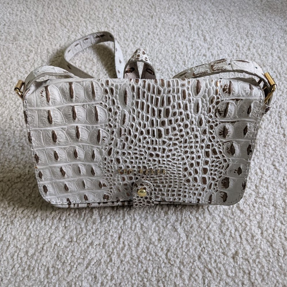 Ted Baker / Embossed leather crossbody bag / gray beige gold